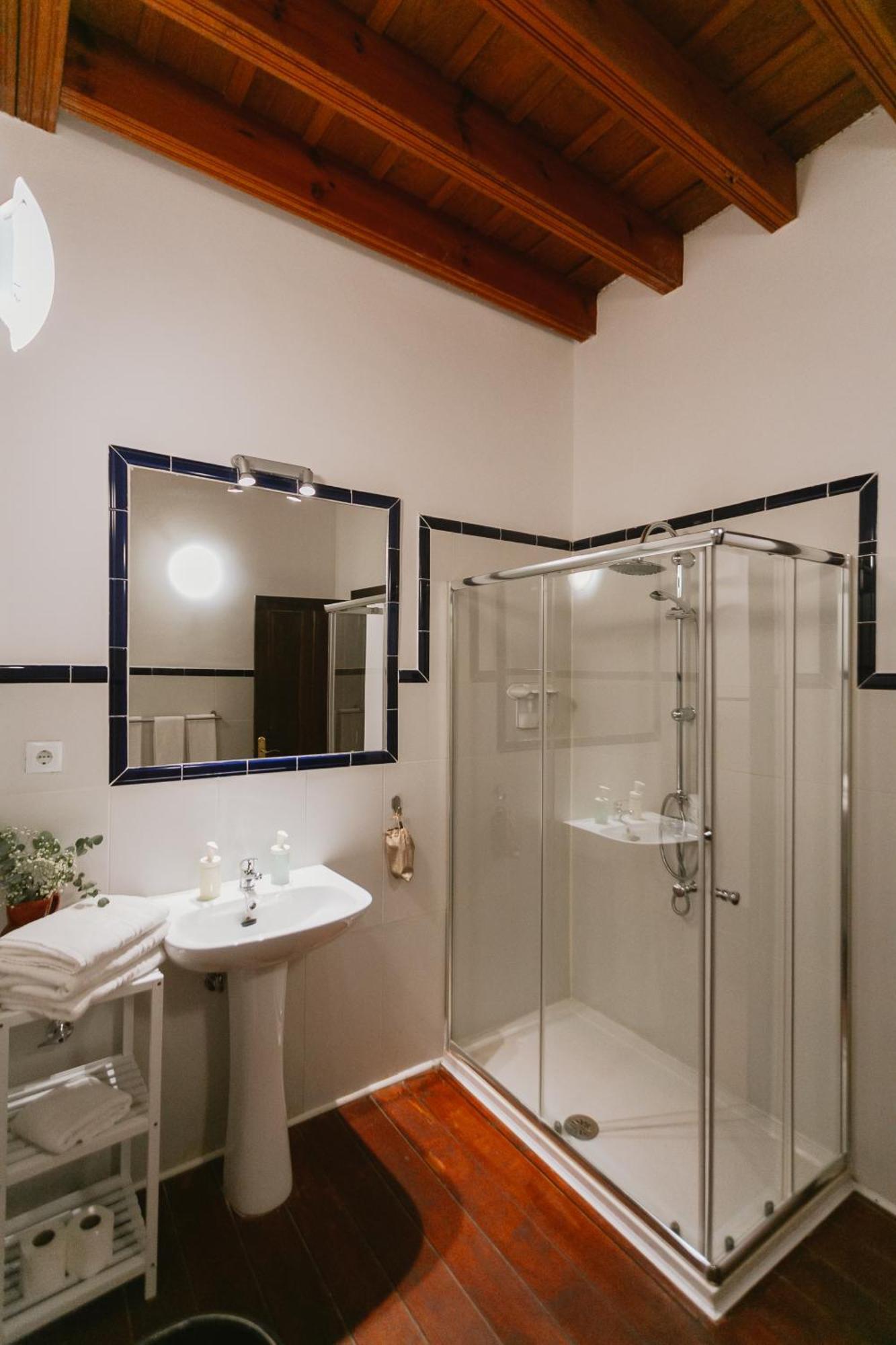 Komodo Casa Maravillas Rooms Sevilla Eksteriør billede
